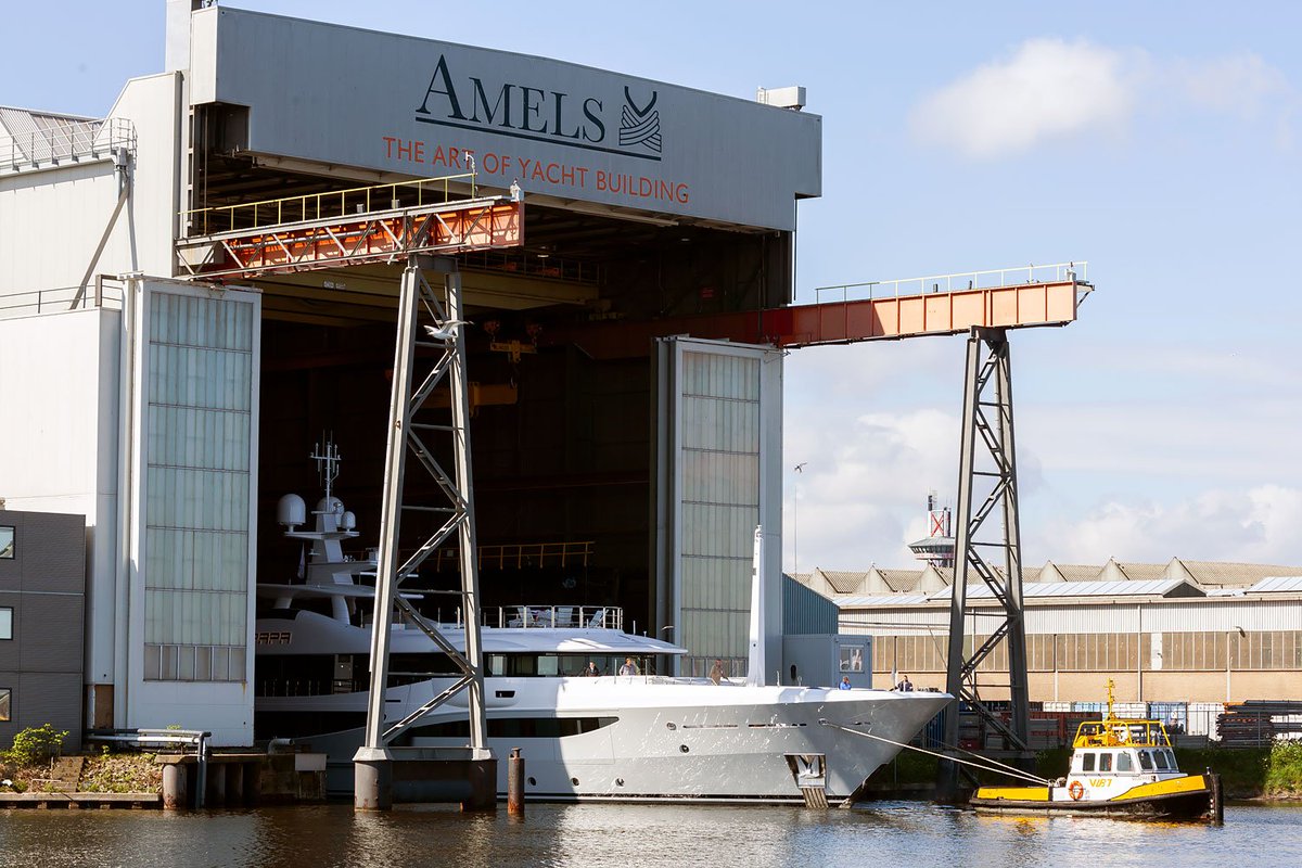 Dutchyachting's tweet photo. #AmelsHolland’s 55m/ 180’4” #YN473 left the #shed this morning with her name “#Papa” clearly visible. Photos by @maritimephoto. https://t.co/qqKX9UkOrg