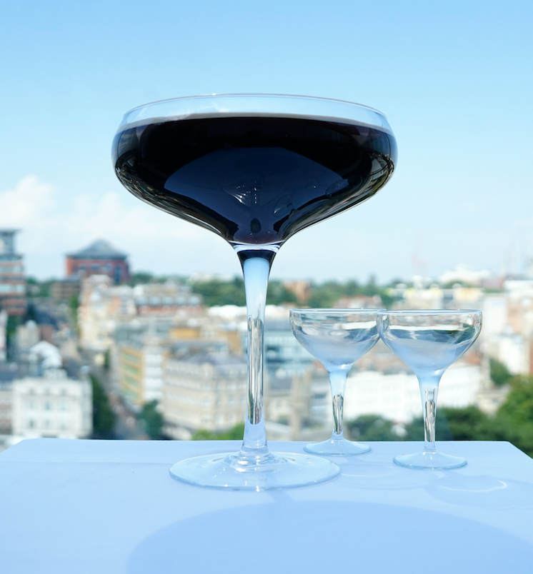 Raise a giant glass to the weekend with our famous Espresso and Pornstar Martini sharers!

Filled with 1.5 litres of your favourite martini and served to share!

Add one to your weekend in the skies on :

Bookatable by Michelin UK > bit.ly/2xAeIbh