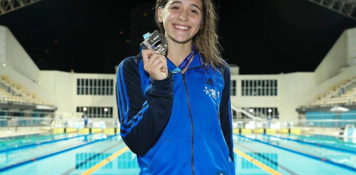 Dxtados's tweet photo. 🏆PIGNATIELLO SE LLEVÓ LA TERCERA DE ORO
⏩La nadadora argentina de 19 años se consagró una vez más en lo más alto del Campeonato Nacional brasileño en los 400 metros libres. La tercera dorada en lo que  va del certamen.
💻Mirá la nota completa en: https://t.co/pMtfLjQrcn https://t.co/0j8k4QV0nM