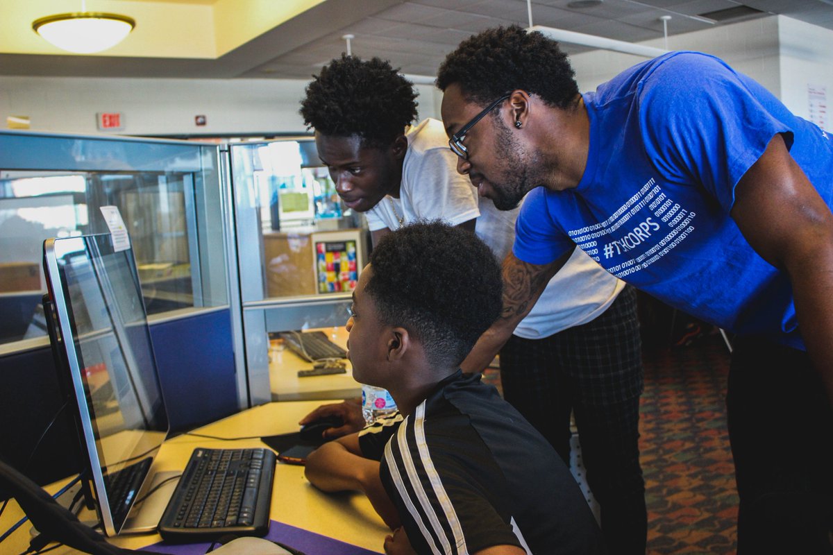 techcorpsus's tweet image. We love to see our #ComputingCareerCorps students hard at work and enjoying what they do!! @FranklinCoOhio @FranklinCoJFS #WestervilleCohort #handsonlearning #computer #science #technology