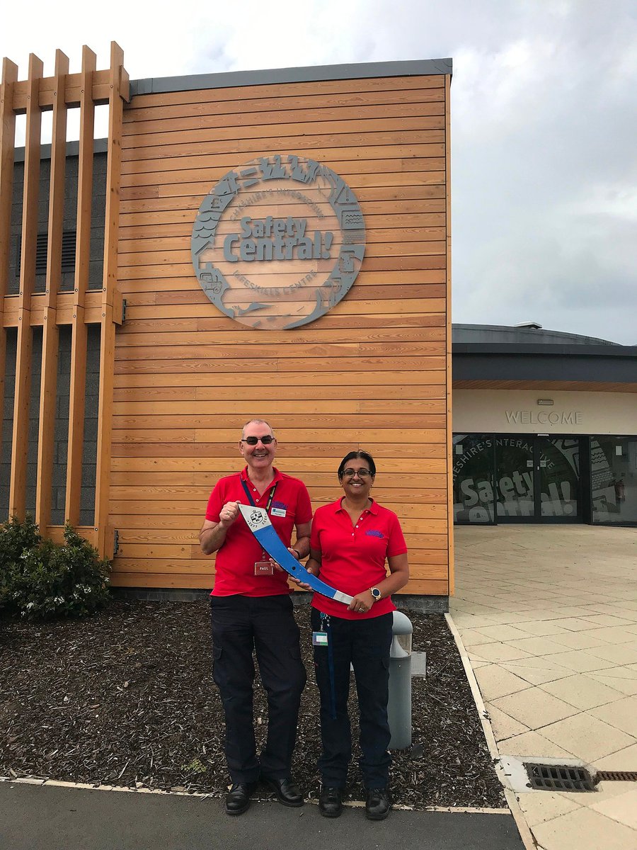 CheshireFire's tweet photo. .@SafetyCentralCH in Lymm welcomed the #OurBlueLightRelay today. Anyone suffering from mental health should start a conversation and take the first step to getting help. A text message to someone you can trust will also work if you feel intimidated by a face-to-face conversation. https://t.co/QYY6l0T3Kp