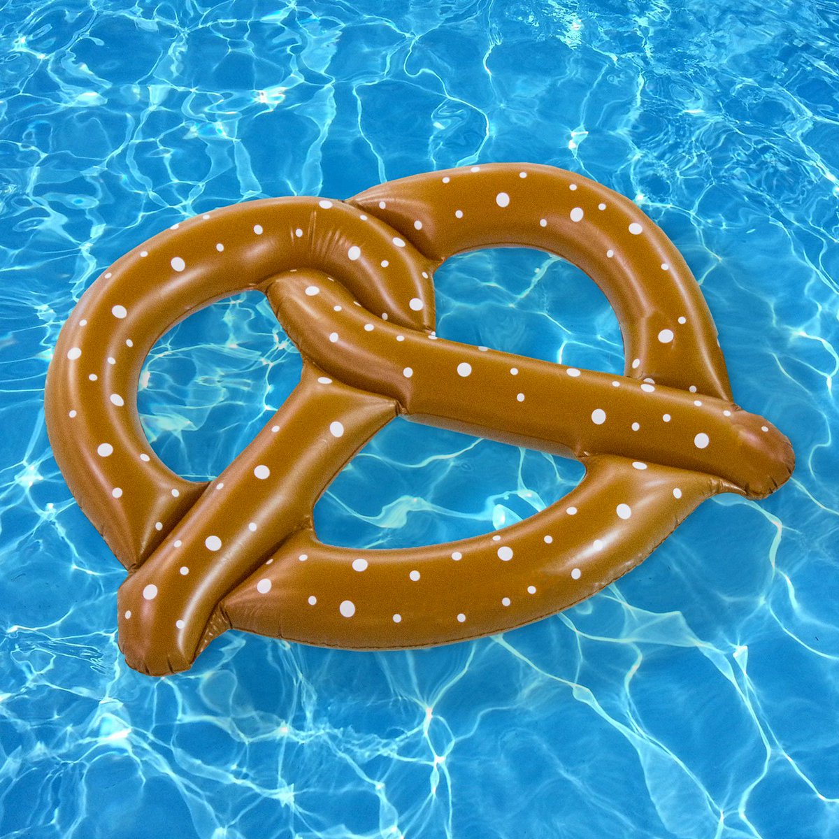 OntheBeachUK's tweet photo. It's #NationalPretzelDay 😍

To celebrate, we're giving you the chance to win your very own INFLATABLE PRETZEL 

For your chance to win, simply like and RT. Ends Midnight. https://t.co/pe1jGbF0ie