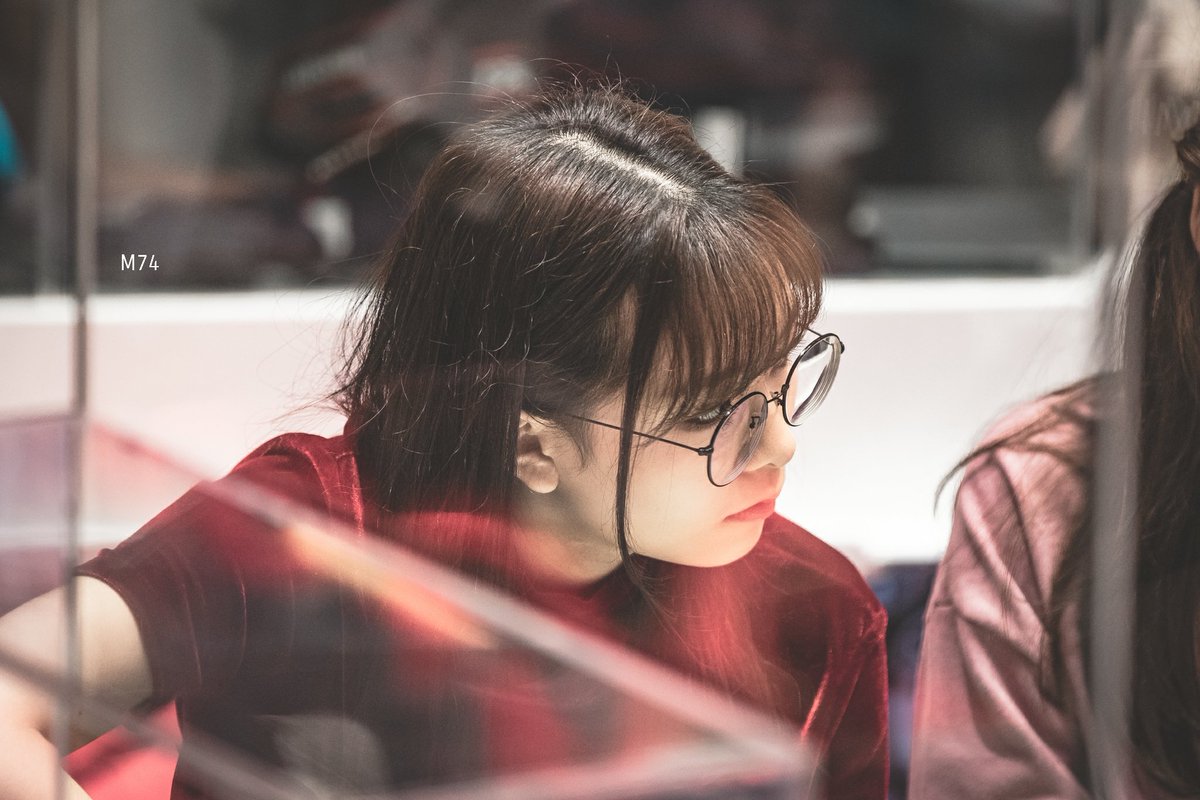 M00074000's tweet photo. ถ้าหากคุณไม่ตอบรับ 
ก็ช่วยเก็บเป็นความลับตลอดไป 😳💜

#MewnichBNK48 #BNK48 https://t.co/A11YXeQwMd