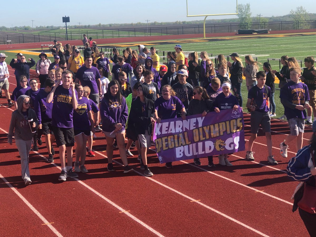 Cheering on our KSD Special Olympics team at the Lathrop Track Meet ⁦<a href="/KearneyMOEdu/">Kearney School District</a>⁩ ⁦@Kearneysup⁩ #bestself