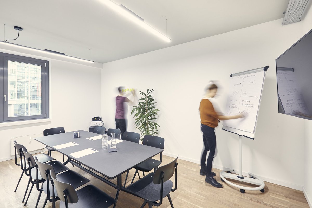 Wir haben ein spannendes Angebot für alle Gründer*innen!
Unicorn bietet euch nun die Möglichkeit auf ein Stipendium, bei dem ihr 3 Monate lang kostenlos mit eurem Team in einem unserer Büros euer Startup aufbauen und euch kreativ ausleben könnt!
unicorn.de/de/stipendium/