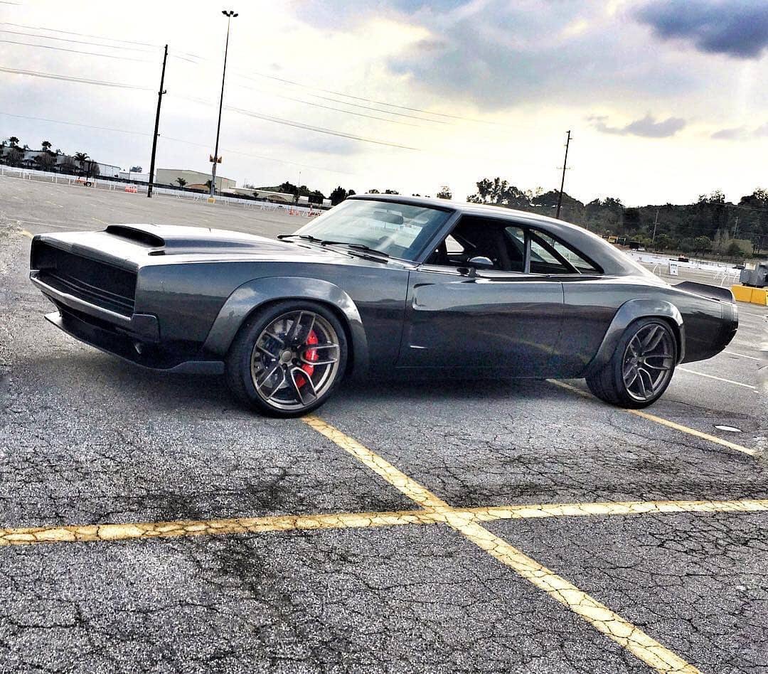 aws626's tweet photo. The new #hellphant from #Dodge https://t.co/4cKz8zfA43