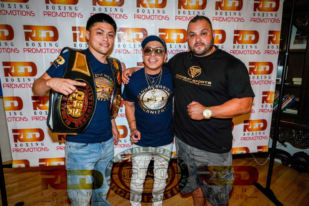 RedboxingIntl's tweet photo. #Boxingboss Adan Temo Ochoa Compton’s own https://t.co/vk8t3Ojxcn