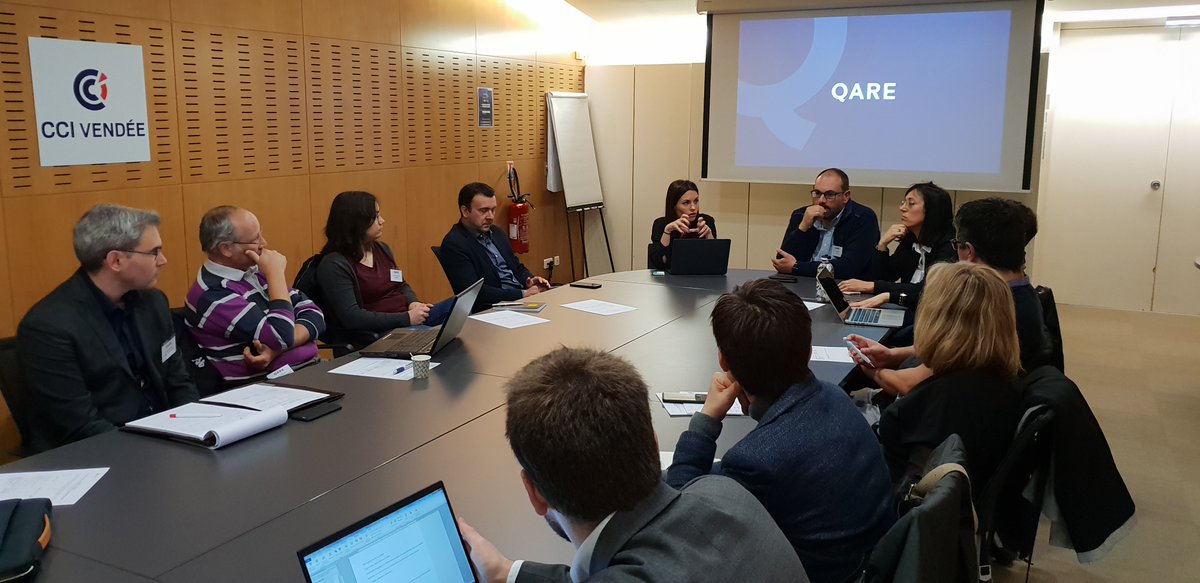 C'était ce matin ! Claire Mathieu, responsable BtoB, présentait l'offre Qare Entreprise aux chefs d'entreprise de Vendée. Merci à <a href="/GroupeFBO/">Groupe FBO</a> d'avoir animé la rencontre avec <a href="/_Qare_/">Qare</a> ! #télémédecine