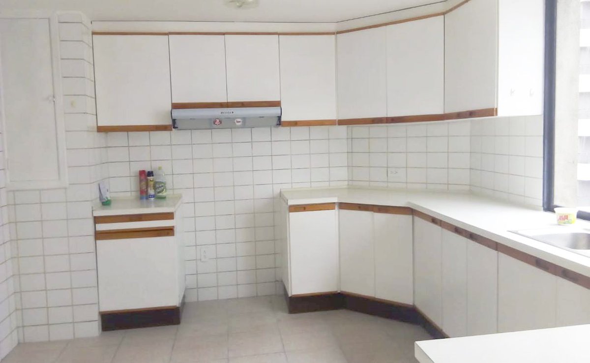 GoldmanPropieda's tweet photo. La Carolina, #departamento duplex🏬, #venta, 200m2. Costo: $199,000.📱0992516029.
Código Goldman: V1852
#Goldman #BuenViernes #Quito #Repost @VentaQuito1 @QuitoVende  @ventasquito @AnunciosEcu  @anunciaecuador https://t.co/cBYNGGo8yB