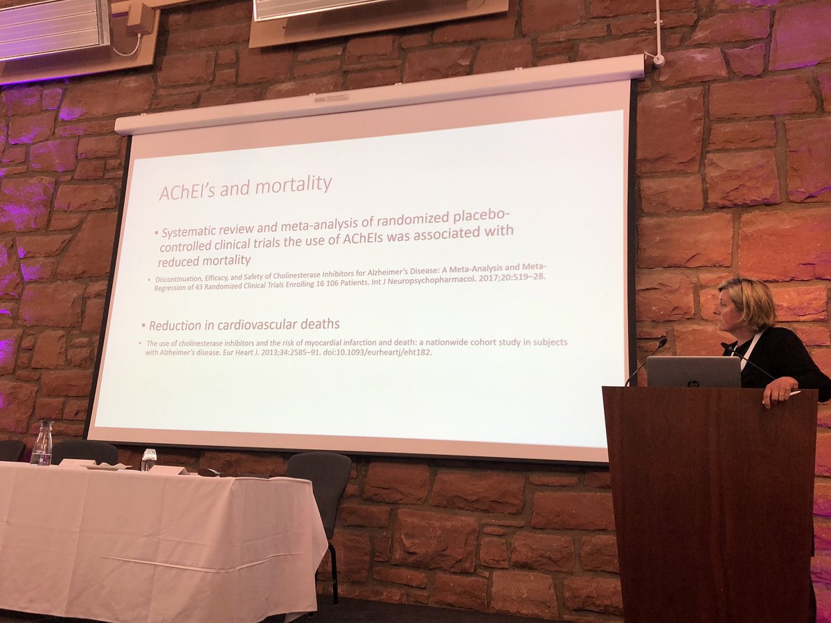 Maybe we should talk about “cognitive spectrum disorder” rather than badging things too quickly as delirium or dementia. <a href="/EmmaReynish/">Emma Reynish</a> challenges us to think differently &amp; to consider potential interventions.
#bgsconf