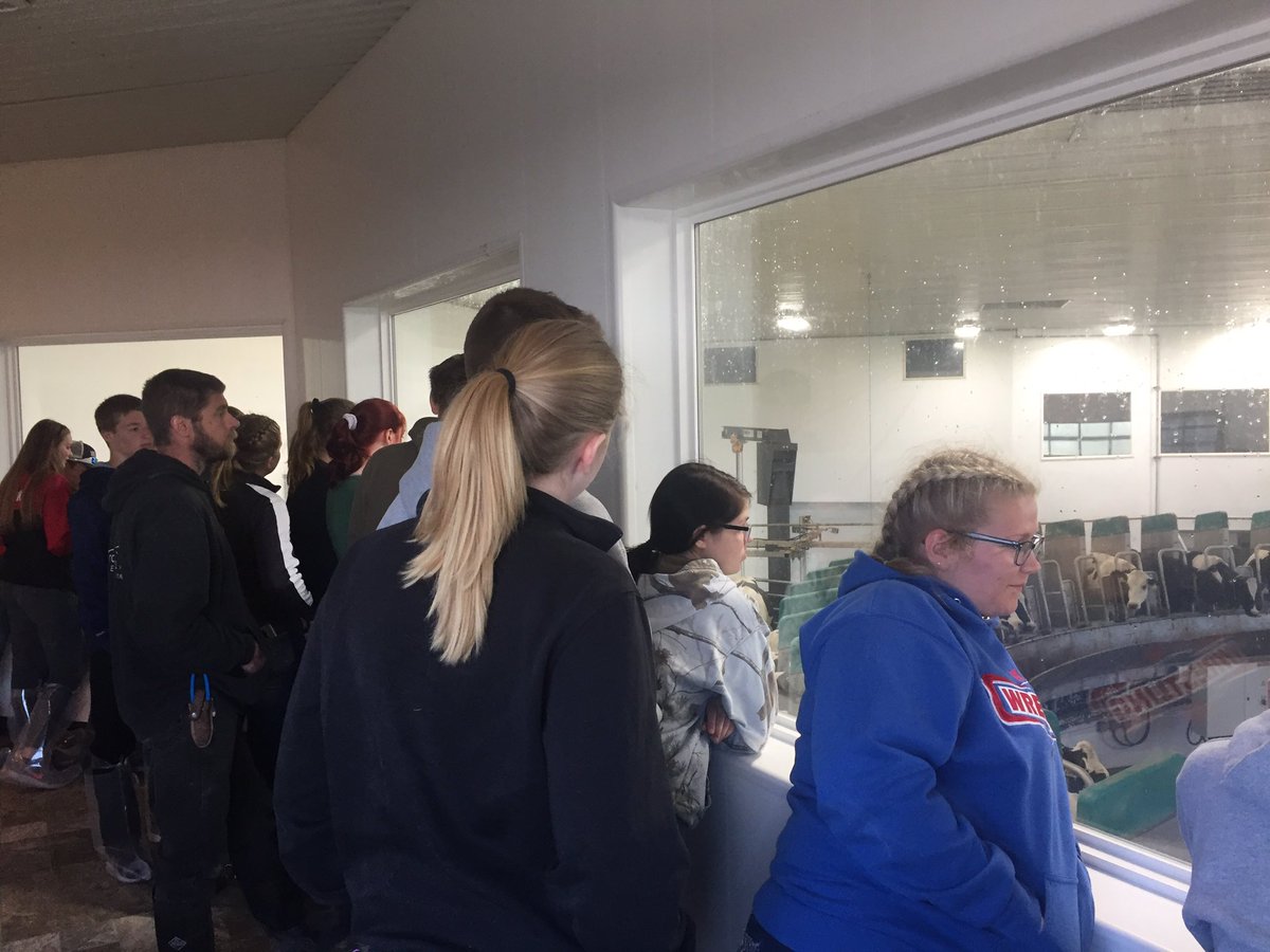 KMS_AgEd's tweet photo. Thanks Carlson Dairy for a very educational tour! https://t.co/SZlJK5cwEG