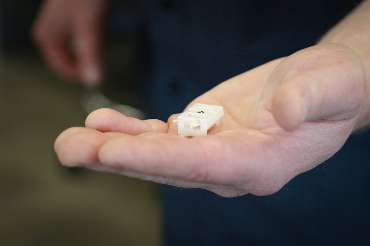 viunews's tweet photo. Congrats #VIU researcher Dr. Chris Gill &amp; PhD candidate Scott Borden on being declared semi-finalists in @impact_innovEN challenge. The team is developing a breakthrough opioid drug testing system using new equipment provided by @thermofisher Scientific. https://t.co/pLneYVOtwR https://t.co/WtuGCnfNmE