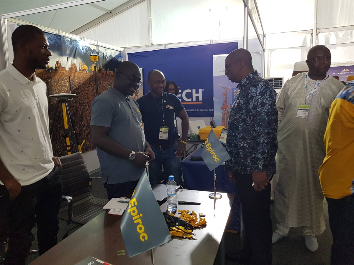 AMETrade's tweet photo. S.E.M. Abdoulaye Magassouba, ministre des #Mines et de la #géologie, dans son visite oficielle de l'expo du #smguinee 2019 #Guinee https://t.co/8xiFRJEjcN