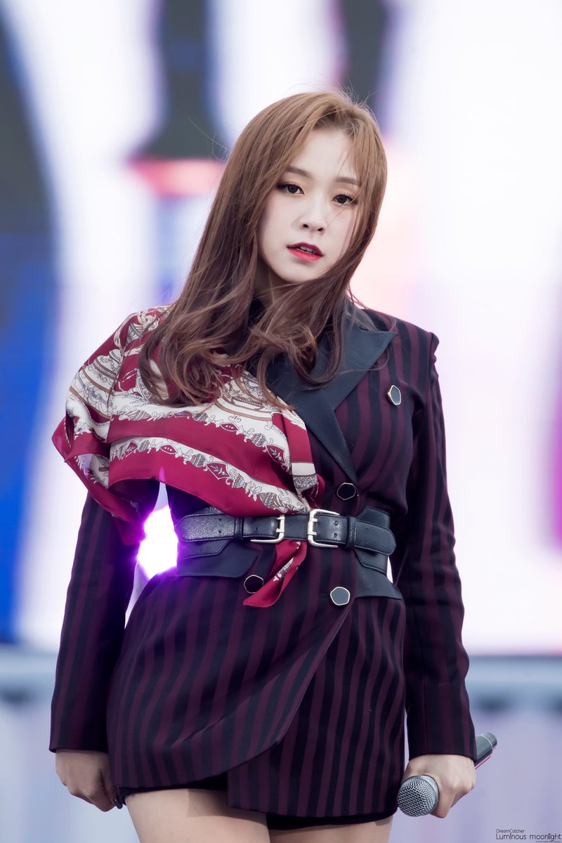 LM_TwoHyeoni's tweet photo. 190426 드림캐쳐 송도 불꽃 크루즈 축제 가현
#드림캐쳐 #Dreamcatcher 
#가현 #GaHyeon 
@hf_dreamcatcher https://t.co/EG7vQVxfcV