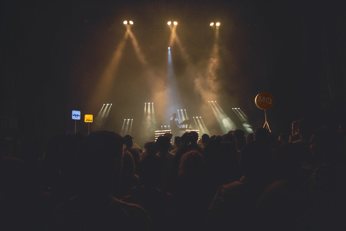 mqwien's tweet photo. Getting in the mood for #ElectricSpring day 2. Come join us today! Heute bei freiem Eintritt ab 19.30h mit @soulcatmusiq, #KLITCLIQUE, @kinetical_mc &amp; @ptah_one, #DJResista, #TSer, #Spinelly, #KeKe, #3gga &amp; Super-Kuratorin @ahmed_dalia  🎤

#MQmovesYOU Fotos: © Saleh Rozati https://t.co/Qy8Gv49F0s