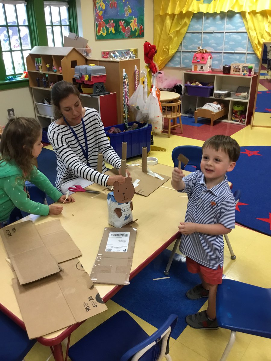 ELButterflies's tweet photo. The Butterflies tackling a STEAM challenge—building Baby Bear (a 4 lb bag of sugar) from “Goldilocks and the Three Bears” a brand new chair! #TrinityLearns #TrinitySTEAM https://t.co/VPJd0wIzqp