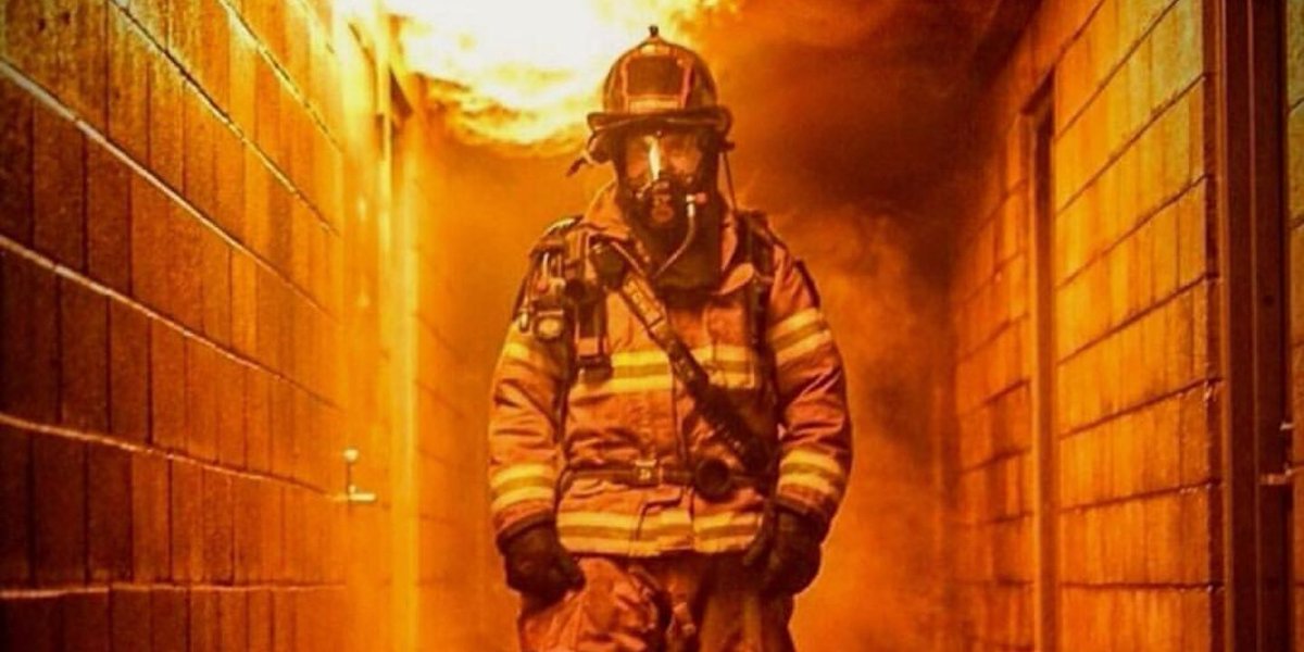 RaffardTaylor's tweet photo. Spring Fire School tonight!! Taking a course on auto extrication 🚒 going to cut up some cars! #proud #volunteer #firefighter #svffa #school #training #grow #learn https://t.co/U0A2haEjQh