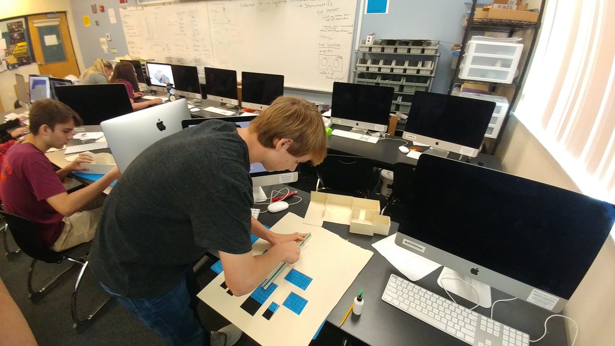 EdTechImagineer's tweet photo. Architecture students working on energy efficient designs for their homes. They are working on their physical as well as digital models. They are learning about new technologies, materials, and designs that can help homes be more green friendly! #stemedchat #steamedchat https://t.co/JIKFloRRMg