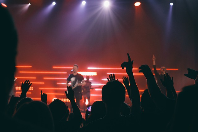 GiguanaLive's tweet photo. Wish you could get your live gigs in #London recorded professionally? We have you covered! Welcome to Giguana, the world's number one #LiveMusicFilming company. #Bands
https://t.co/wVmDc3CNXi https://t.co/vkLm7G8K1v