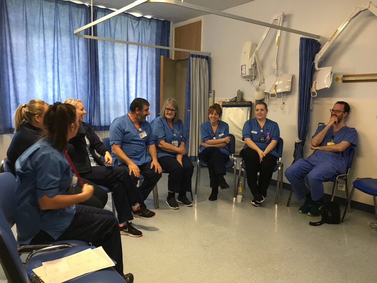 ⁦⁩ ⁦@karen_goudie⁩ ⁦@RoryMackenzie8⁩ Another well received teamskills sim ⁦@MonklandsHosp⁩ . Despite initial concerns “good to watch self back and learn”. Simulation: good excuse for a learning conversation!