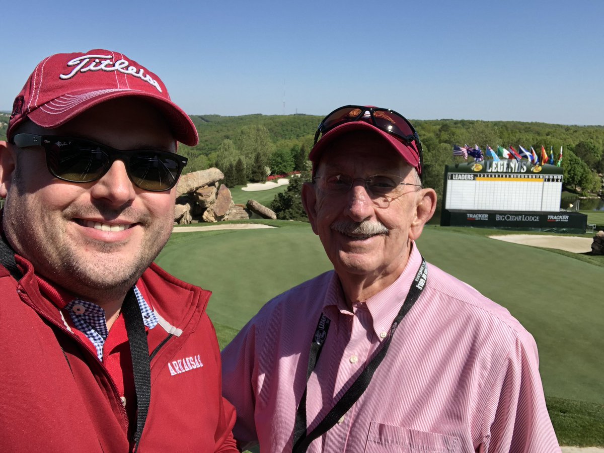 MattK_479's tweet photo. Beautiful day at @BassProLegends with @jrkincade #bpslog https://t.co/MdS2V7Yd1l
