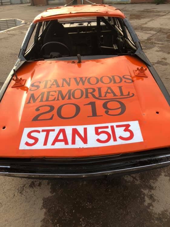 spike_A1Radio's tweet photo. #StanWoods #Stoke #LoveStarTrax ST5 7LB 3pm 27/4 https://t.co/IcacklU0ng