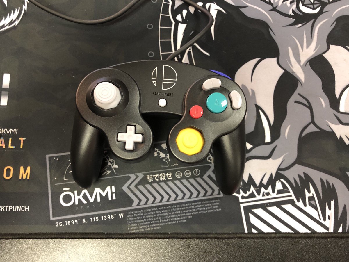 OddTenshi's tweet image. Steezed out the new controller for #ClarksvilleClash tomorrow!

#CustomGamecubeController #TournamentReady #SmashBros #SplashBros