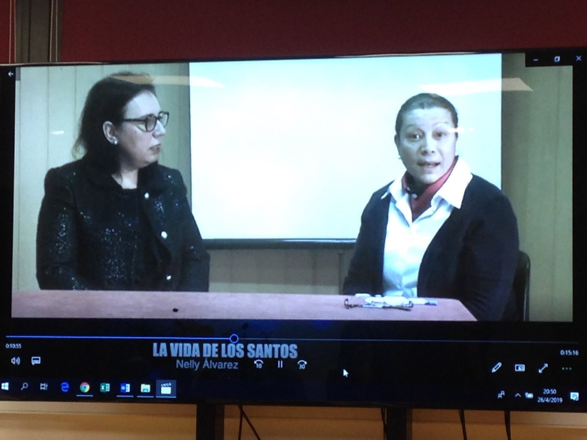 laics_Natzaret's tweet photo. Una sort compartir en el grup de @laics_Natzaret  @_mdangels entrevistes sobre el testimoni dels sants, a la llum de l'exhortació del Papa Francesc #TuPotsSerSant https://t.co/KQYqHG9Kos