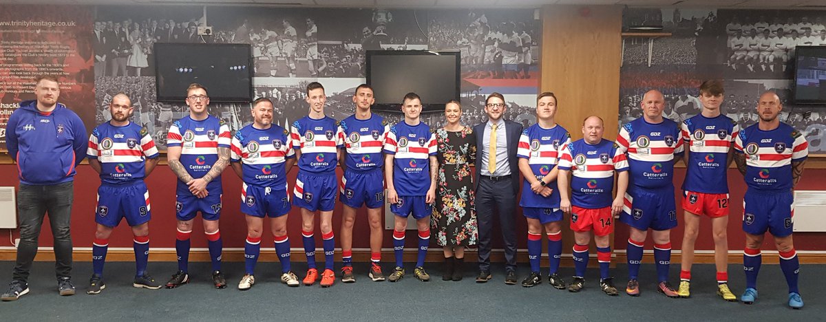 Thank you @WTCommunityRL it was a pleasure to attend and an honour to help hand out the official Wakefield Trinity PDRL Team shirt/kit..Excited to know that shirt will soon be winging it's way to Australia putting Wakey PDRL on the map <a href="/CatterallsLaw/">Catteralls</a> @DazlingBodies <a href="/con_lynes/">Connor lynes</a> ❤