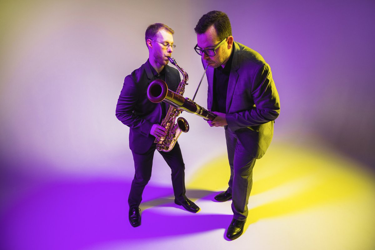 TX @ Mike &amp; Daniel @avantmusicnews: great review of @PostHasteDuo's
Donut Robot! <a href="/aerocade/">Aerocade Music on Mastadon: @aerocade@sfba.social</a>! Congrats all around! #Fulton #Hines #Johanson
<a href="/takumaitoh/">takumaitoh</a> <a href="/alreinke/">ar</a> <a href="/drewbakermusic/">Drew Baker</a> &amp; Aerocade's <a href="/meerenai/">Meerenai Shim</a>! Photo: Jason Quigley <a href="/Bandcamp/">bandcamp</a>: posthasteduo.bandcamp.com
 bit.ly/DonutRobotAMN