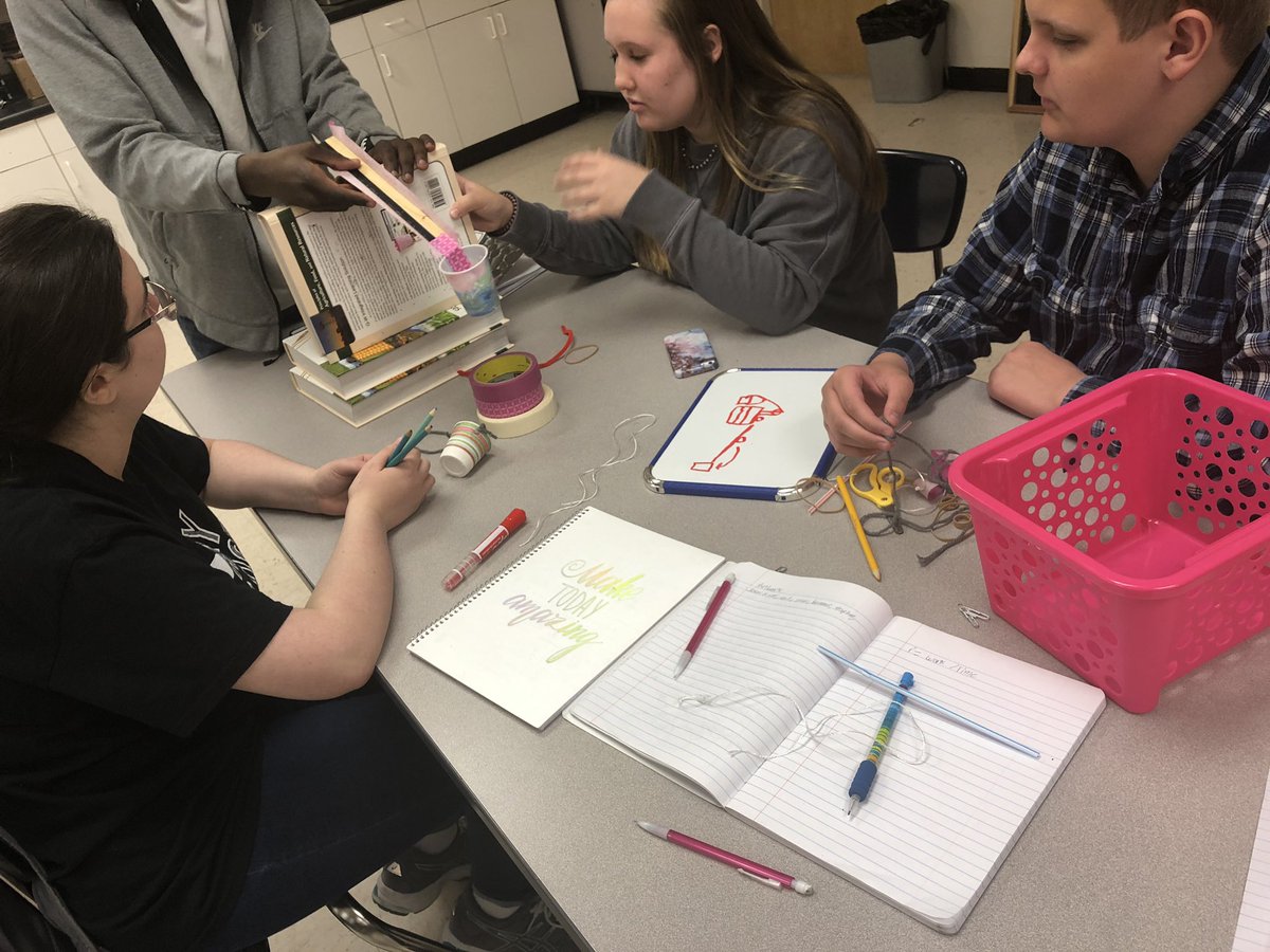 MrsLaLiberteOHS's tweet photo. We had an awesome past few weeks! The weather was almost as great as the learning! #pigdissection #dogtraining #rubegoldbergsimplemachines #alittlebasketballtoo https://t.co/7D4pJwoOAg