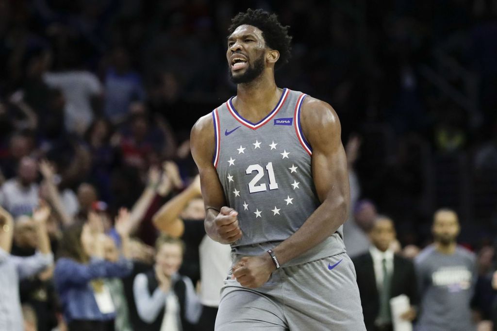 utadsport's tweet photo. Is Joel Embiid the best young big man in the League? https://t.co/xivwvjAe3M https://t.co/kf6d9Uwjgv