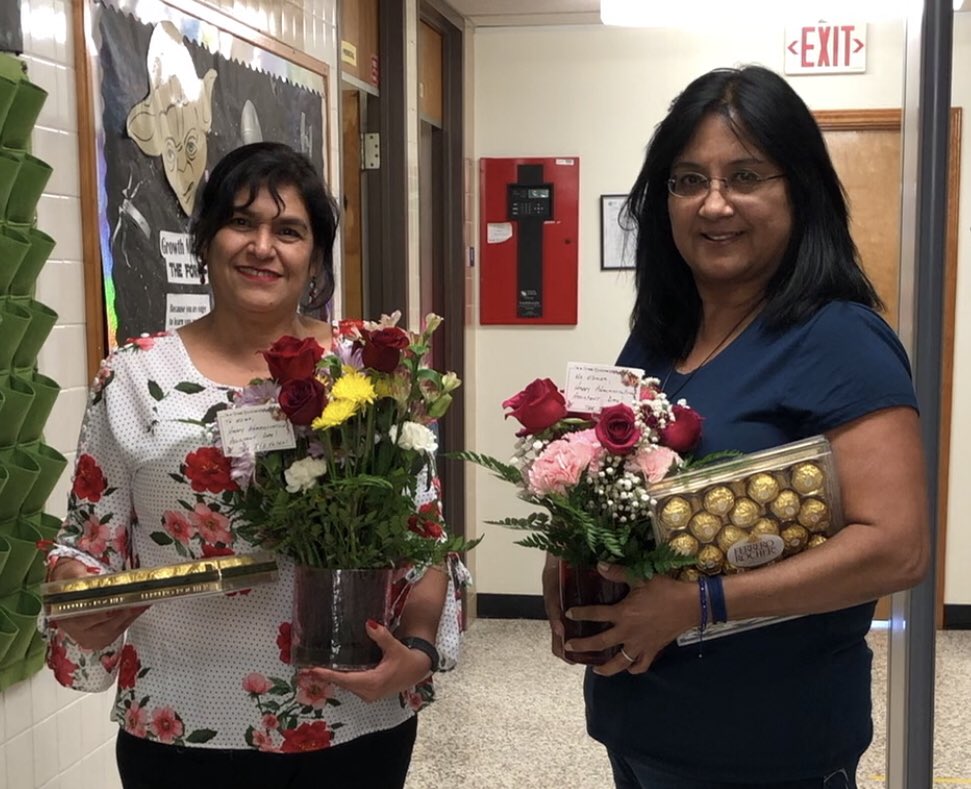 Celebrating our #IandGCenter #AdministrativeAssistants @Elizaga25456825 😃 #YouMatter @igmcallen1 @McAllenISD #DistrictOfChampions