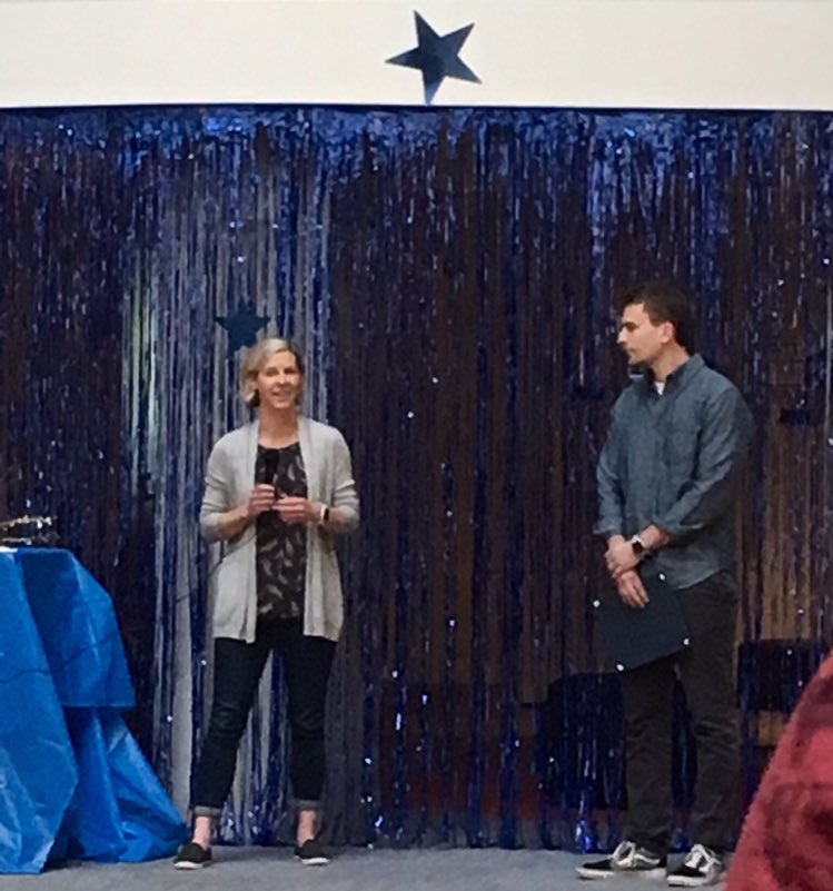 HeemstraLab's tweet photo. Congrats to @MrSteveKnutson of the #HeemstraLab on receiving the Quayle student award! #biomoleculesonthemove https://t.co/zDsNjuNBqV