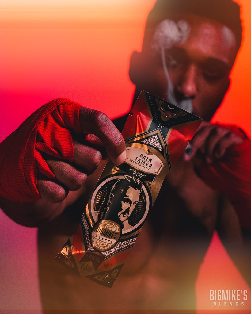 bigmikesblends's tweet photo. Knock out your pain with one puff 🥊 #PainTamer https://t.co/oW4QNjcxke
