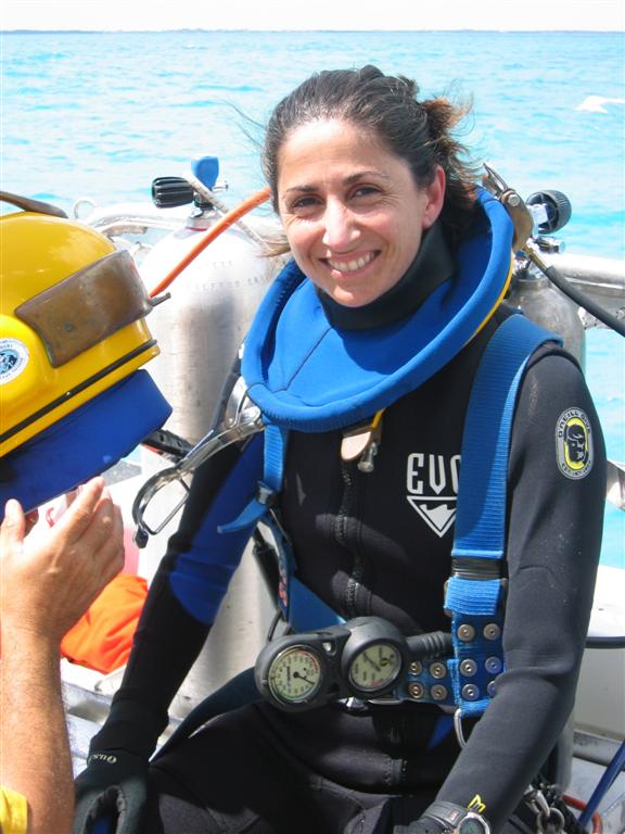 Did you check out NEEMO-9 Aquanaut Nicole Stott's TEDx Orlando Talk? Cool.
bit.ly/2GLNJfj