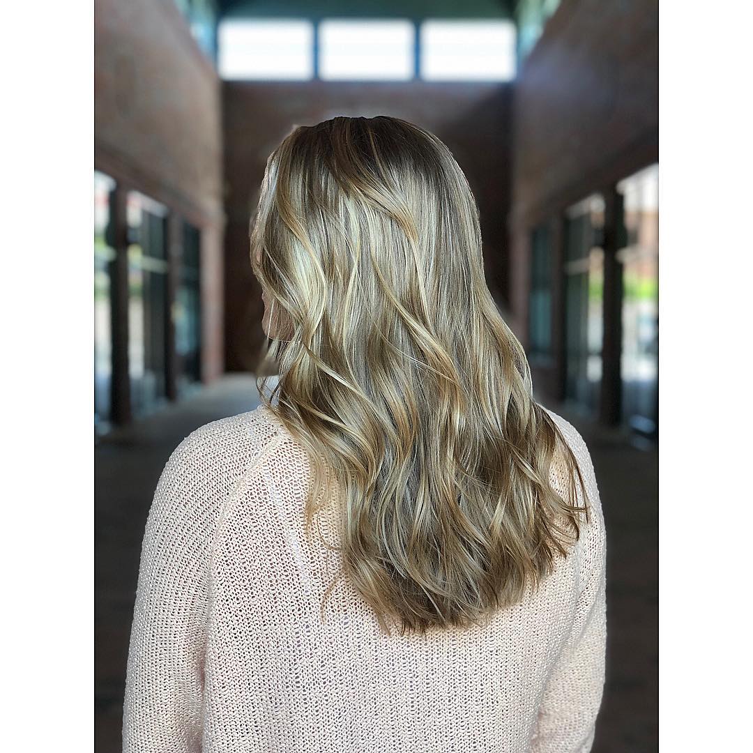 SalonServiceGrp's tweet image. Give your hair the love it deserves with @colorproofhair! 💚 
.
.
#colorproofhair #salonservicegroup #colorproof
.
📸: @kathryngilberthair