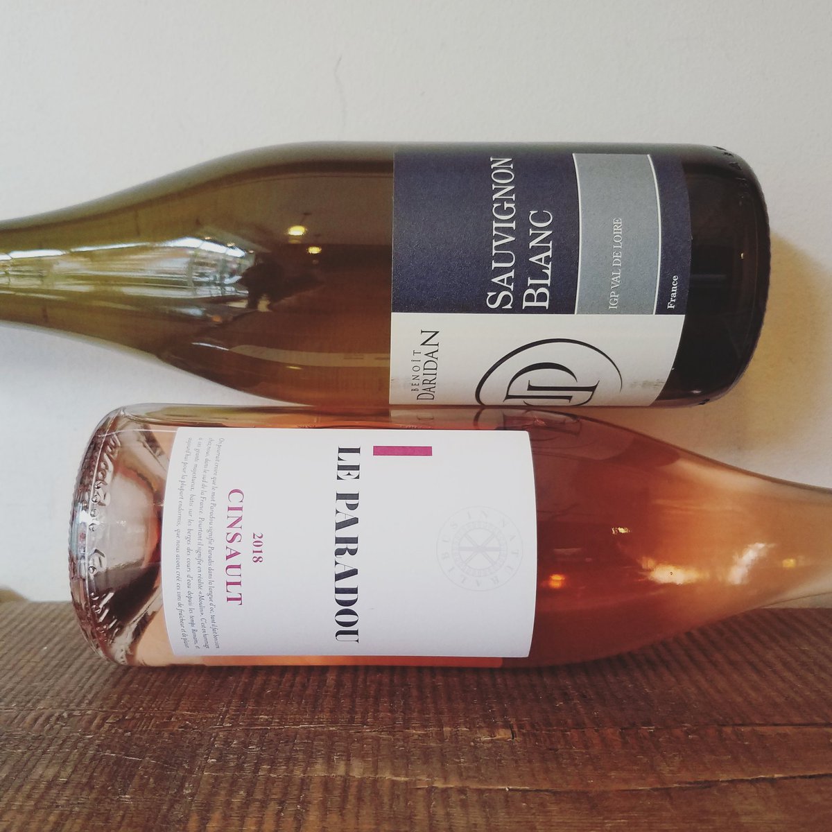 SipFineWines's tweet photo. Life is about balance: 1 rosé - 1 white for #trydayfriday tasting 5:30 - 8 pm tonight 🌸🥂 with @VerityWines #winetasting #sipsips #sipster #teamsip #parkslope #barclayscenter #theotherfifth https://t.co/DXFpnZzxAR