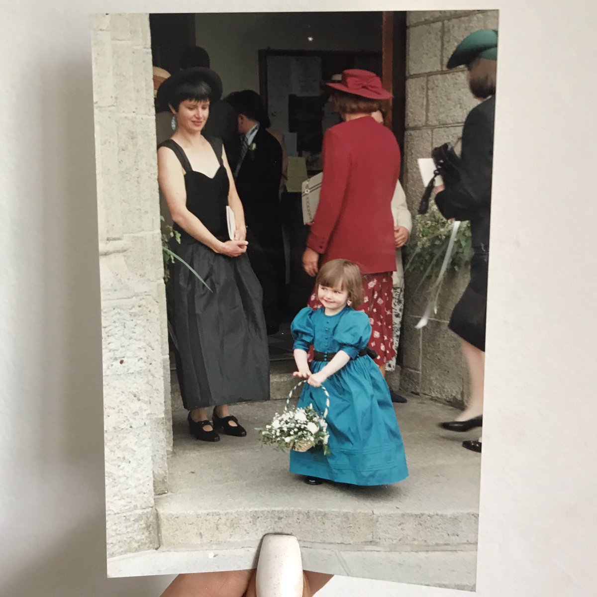 FionnualaMoran's tweet photo. So I out sustainabled myself at the #PMVIPStyleAwards tonight.
My mum wore this dress to a wedding in 1995(!) which I was a flower girl for (see 3-year-old me in pic), and my bag is her dad’s, my grandad’s binoculars case...😂
Having a ball!
#sustainablefashion https://t.co/ZFyj8AlHkO