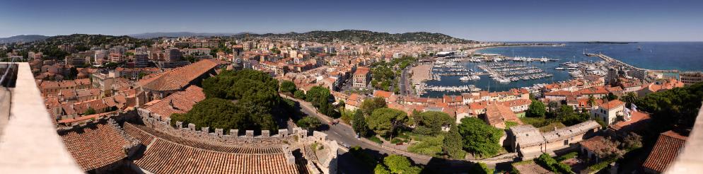 Nero_AzC's tweet photo. Cette photo de Cannes est capturé avec 65 Gigapixels 📸

En zoomant on voit absolument tout les détails et gestes !

Cliquez sur le lien en com pour voir la photo réelle

Venez on cherche tous des détails drôles😂😭 https://t.co/9vp1MC17l1