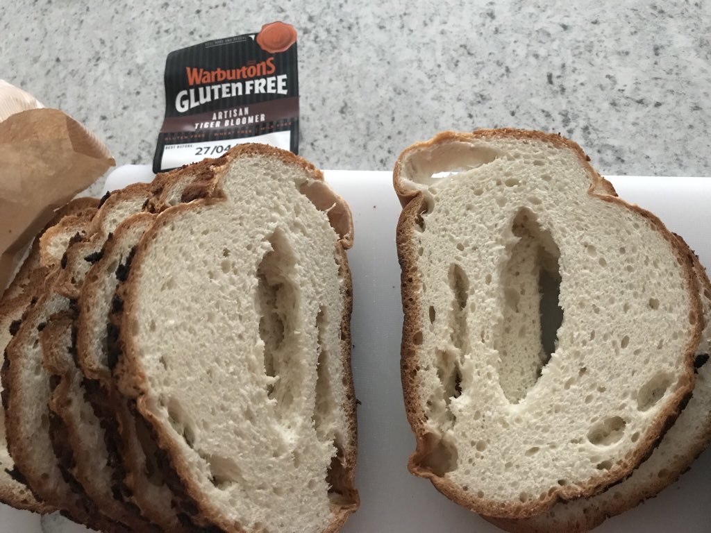 ginamichelle00's tweet image. Hole-y hell @warburtonsgf! Look at the state of mi bloody Tiger! 🙄😒 Last time it was a #tigerloaf sans tiger (stripes)! This time it’s a tigery hollow! 😡 #warburtonsglutenfree #tigerbread #stripesnotholes 🐯🍞 The next one better be good! 👊🏾