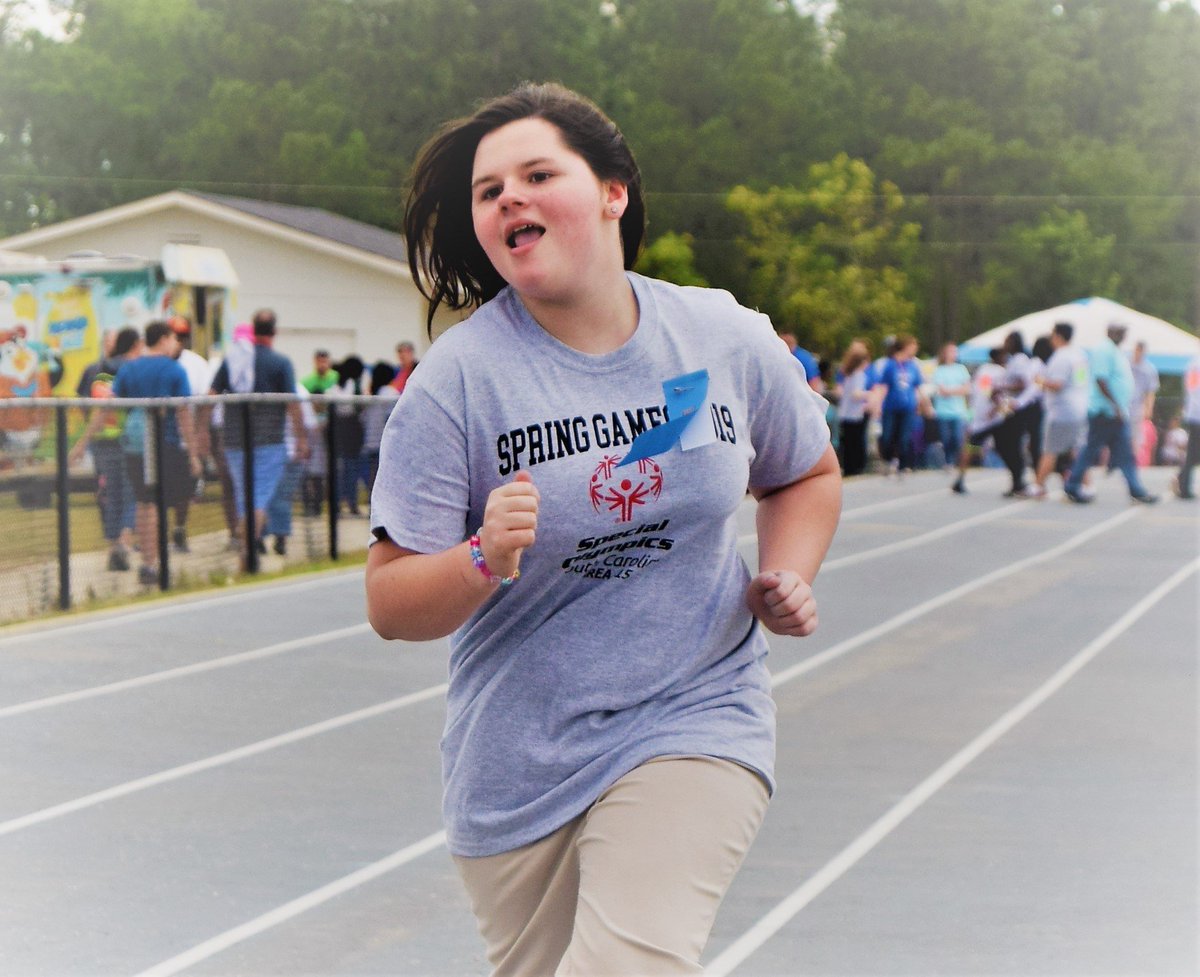 AikenPublicSch's tweet photo. Our @SpecialOlympics Superstar Area 15 Athletes are Racing for the Finish Line and Chasing their Goals here @MidlandValleyHS during the annual Spring Games! @AlfordOnTheGo @cassiescagle #ONETEAMMAGIC #WatchUsRun https://t.co/SilLhLon5L