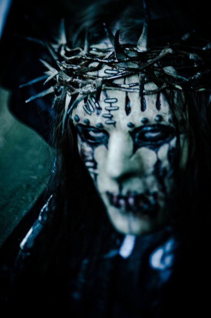 Happy birthday to one of the sickest drummers out there, Joey Jordison! 