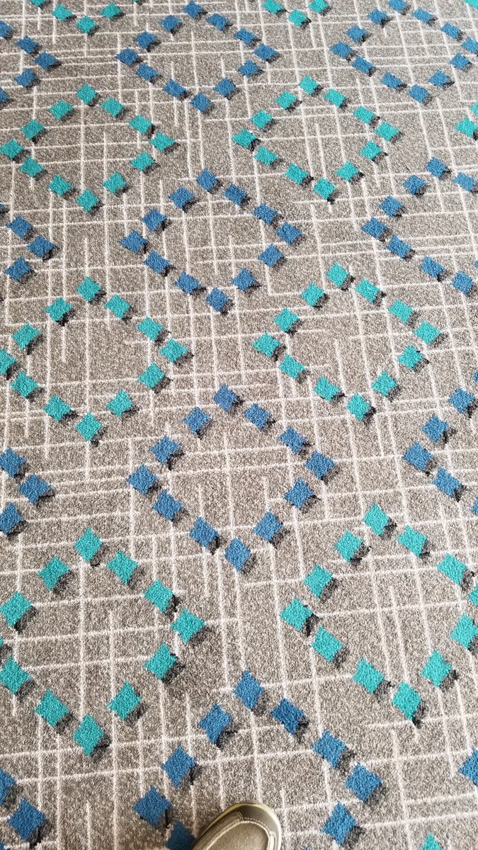 Friendly reminder to look up. Great classes today at #SageSessionsCRE