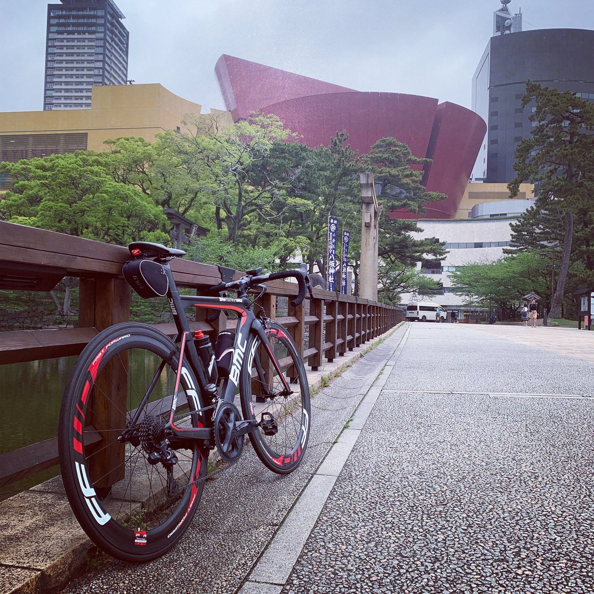 yuya_dancer's tweet photo. 最近休みの日は乗ってんなー!中毒になりつつあるw
#自転車 #funkyride #ロードバイク #ロードバイク初心者 #ロードバイク乗りと繋がりたい #サイクリング #ライド https://t.co/aQutlJKfhm