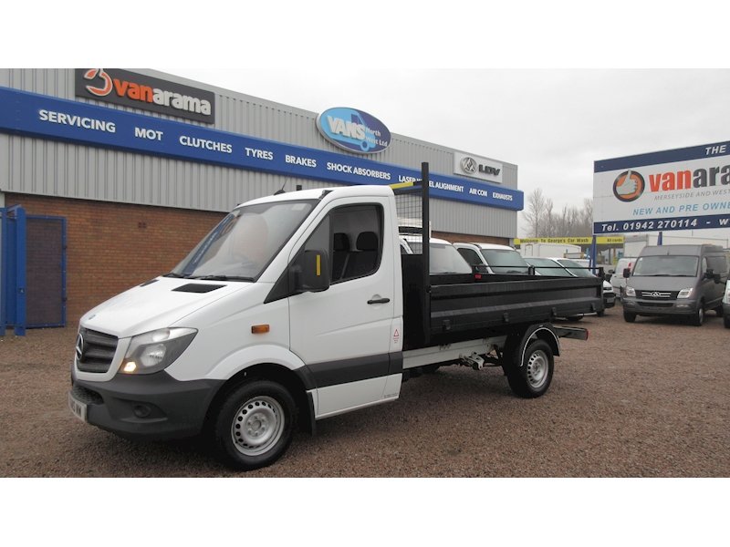 Check out this Mercedes-Benz Sprinter Tipper, for only 10,495.00 + VAT, call 01942270114 for more info #vansnorthwest