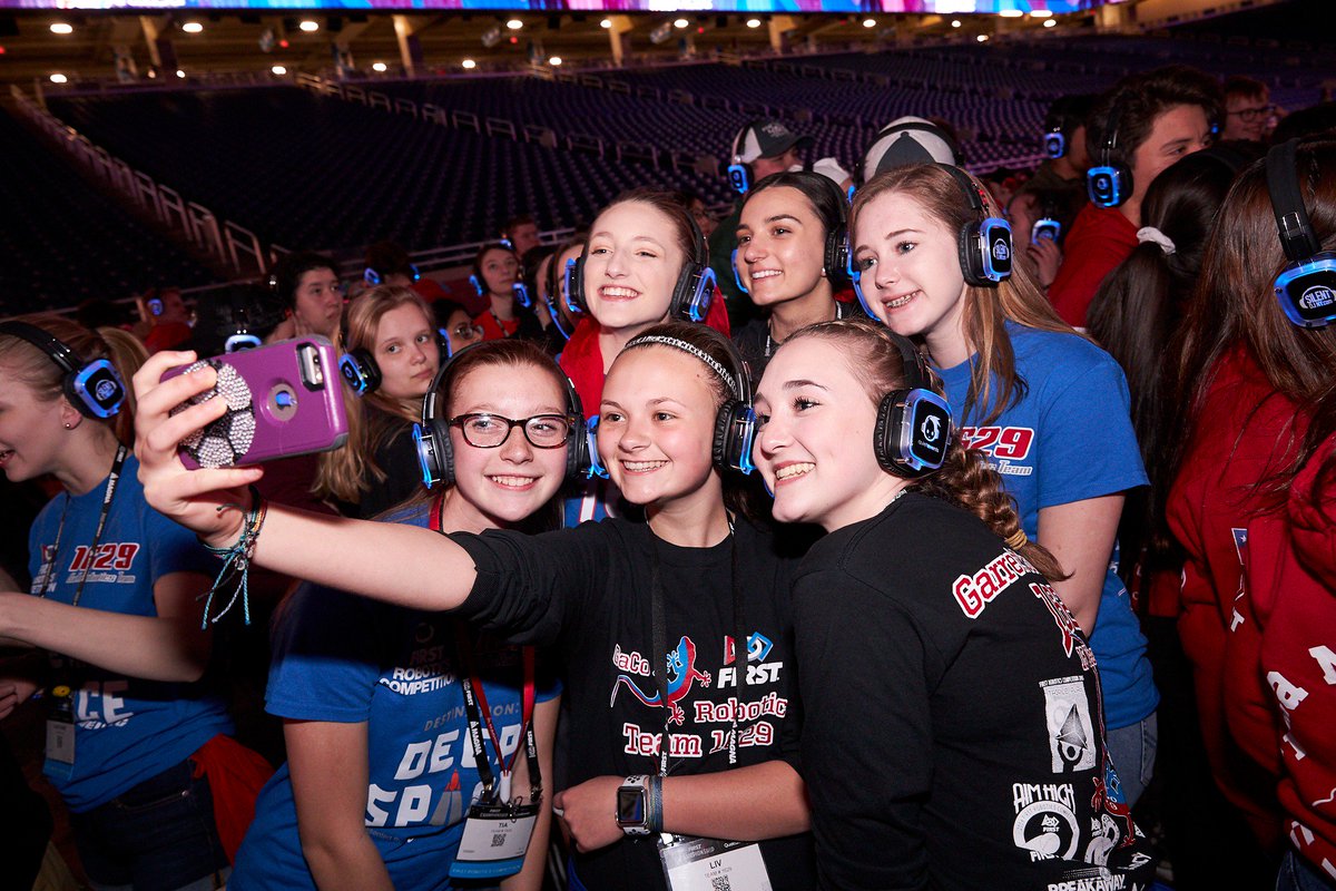 The robot action at #FIRSTChamp Detroit is mind-blowing. 🤯 But it's #morethanrobots! FIRST values of Gracious Professionalism &amp; Coopertition are on full display at @cobocenter. 

As our Founder Dean Kamen likes to say: the kids don't build robots. The robots build the kids.