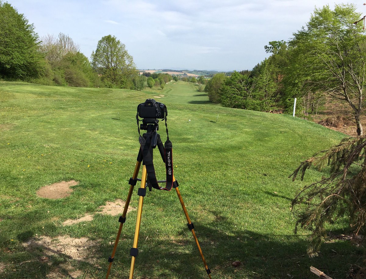 planetgolfrview's tweet photo. Lights, camera, action! #golfcourse #review of @quellness_golf and #golfequipment #testing of @MizunoGolfEU #st190 #jpx919 #hotmetalpro and @odysseygolf #studiolab #tuttleputter #travel #golftravel #roadtrip #spa #wellness #germany🇩🇪 #bavaria #pgrmagazine https://t.co/joCkXbnSiH