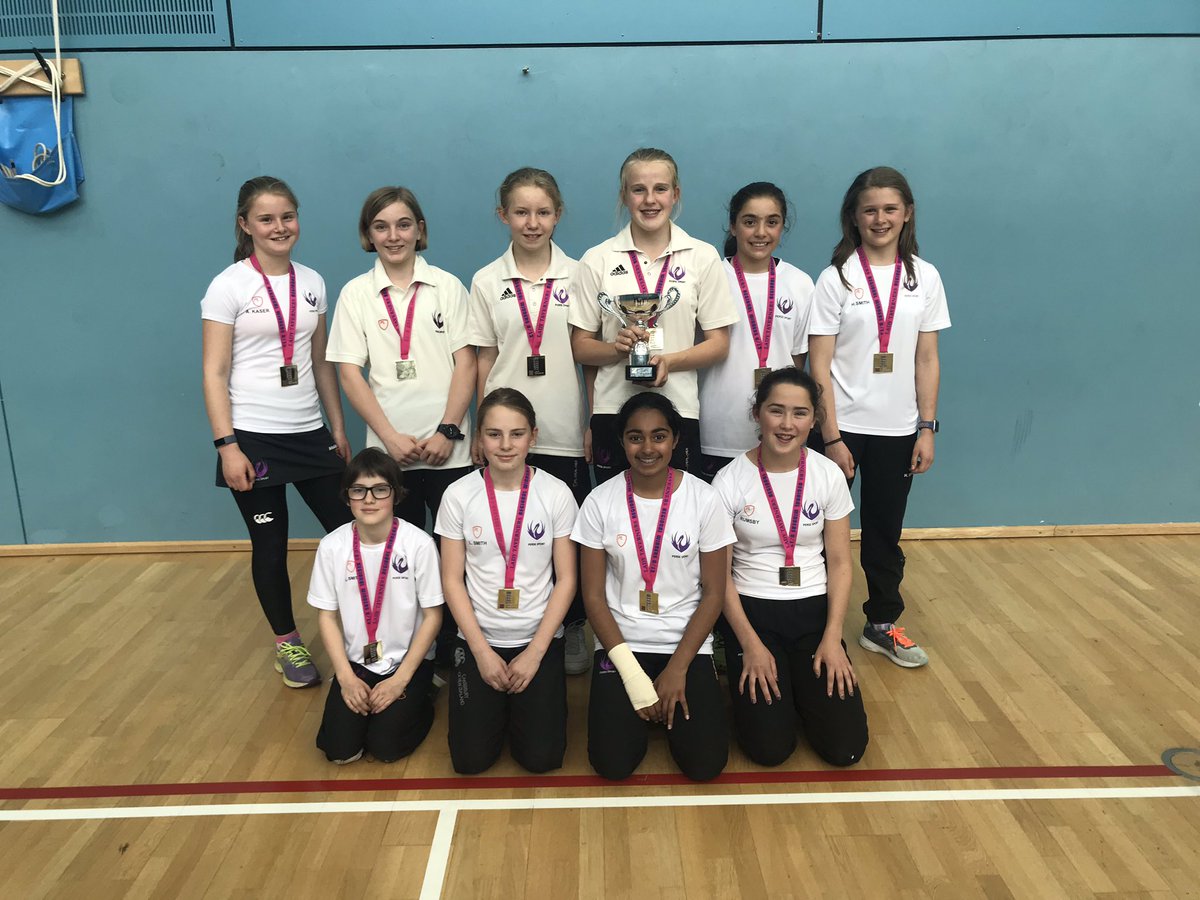 Congratulations to the U13 Indoor Cricket team who became regional champions today and go on to represent the East at the National Finals @HomeOfCricket in May. Thanks you to @LordsTavEastern for organising a brilliant competition and to @CamUniSport Centre for hosting 🏆🥇🏏