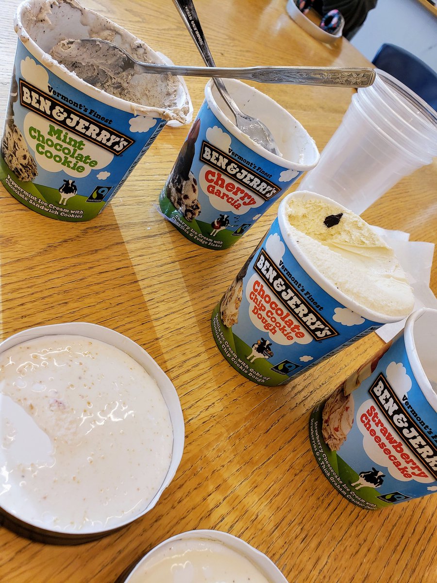 Calo Lab (@calolabmit) on Twitter photo Good results? Bad results? No results? Doesn't matter. Our answer is ice cream. #PhDLife #PhDChat #Research <a href="/MITBiology/">MIT Biology</a> <a href="/benandjerrys/">Ben & Jerry's</a> What's your snack of choice on Friday? Good results? Bad results? No results? Doesn't matter. Our answer is ice cream. #PhDLife #PhDChat #Research <a href="/MITBiology/">MIT Biology</a> <a href="/benandjerrys/">Ben & Jerry's</a> What's your snack of choice on Friday?